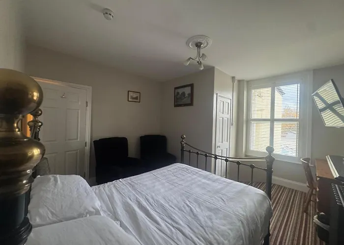 Norfolk 3* Бристоль