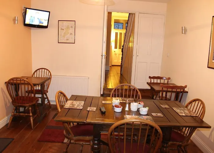 Norfolk בית הארחה בריסטול